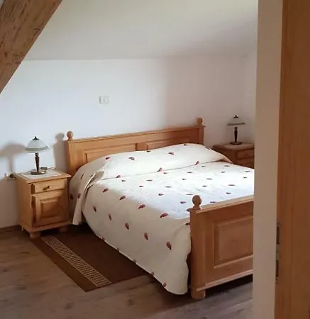 N'lesini Country house